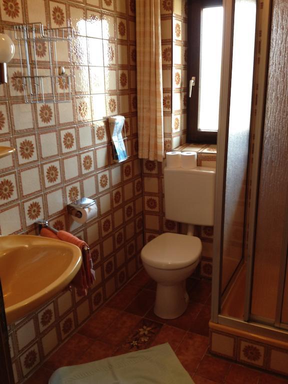 Gasthaus Pension Sternknoeckel Bodenmais Ruang foto