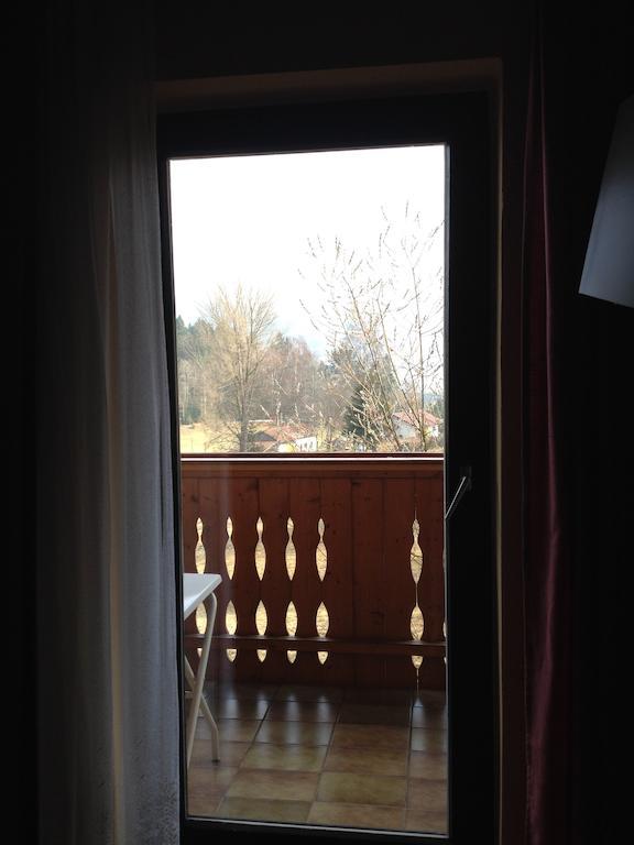Gasthaus Pension Sternknoeckel Bodenmais Ruang foto
